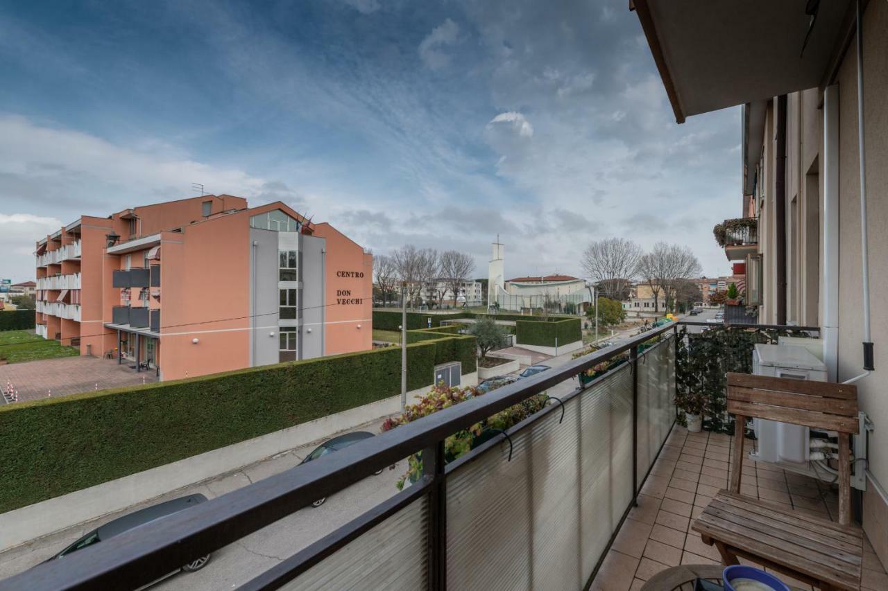 Bed&Breakfast 7Seas Venice Marghera Bagian luar foto